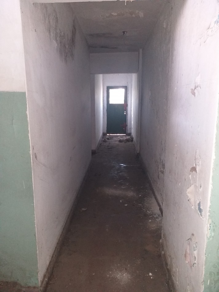 Venta. Edificio. Av. Brig. J. M. de Rosas 6789. Isidro Casanova. 
