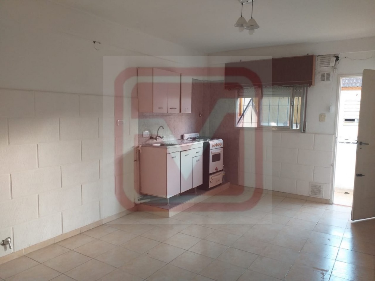 Venta. Departamento dos ambientes. Centenera 2082. San Justo.