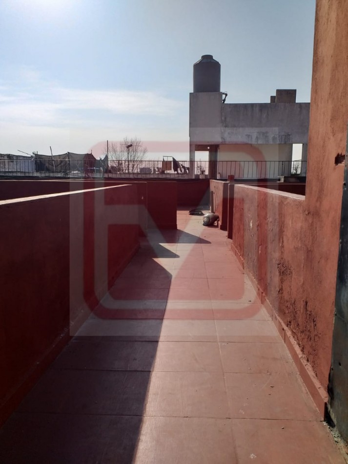 Venta. Departamento dos ambientes. Centenera 2082. San Justo.