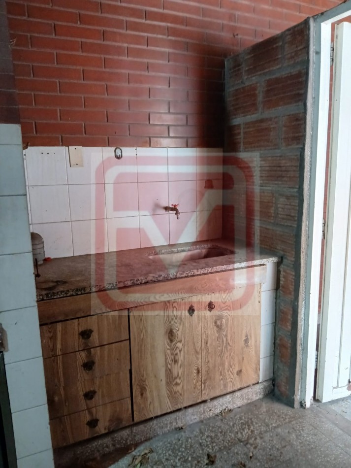 Depto dos amb. Quito 5676. Isidro Casanova. 