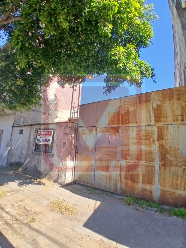 Lote. Larrea 2669. Lomas del Mirador.