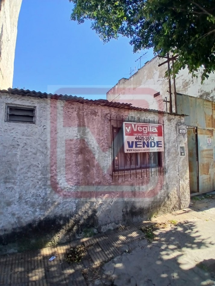 Lote. Larrea 2669. Lomas del Mirador.