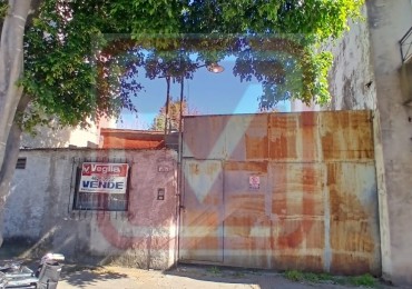 Lote. Larrea 2669. Lomas del Mirador.